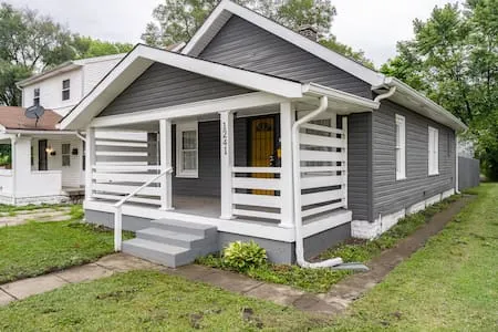 Comfortable Home near Downtown Indy