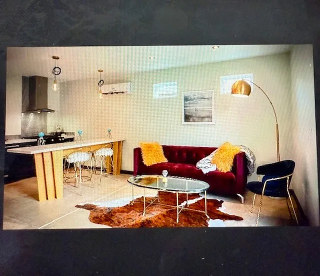Modern Guest House/ Pet Friendly/ Close-in