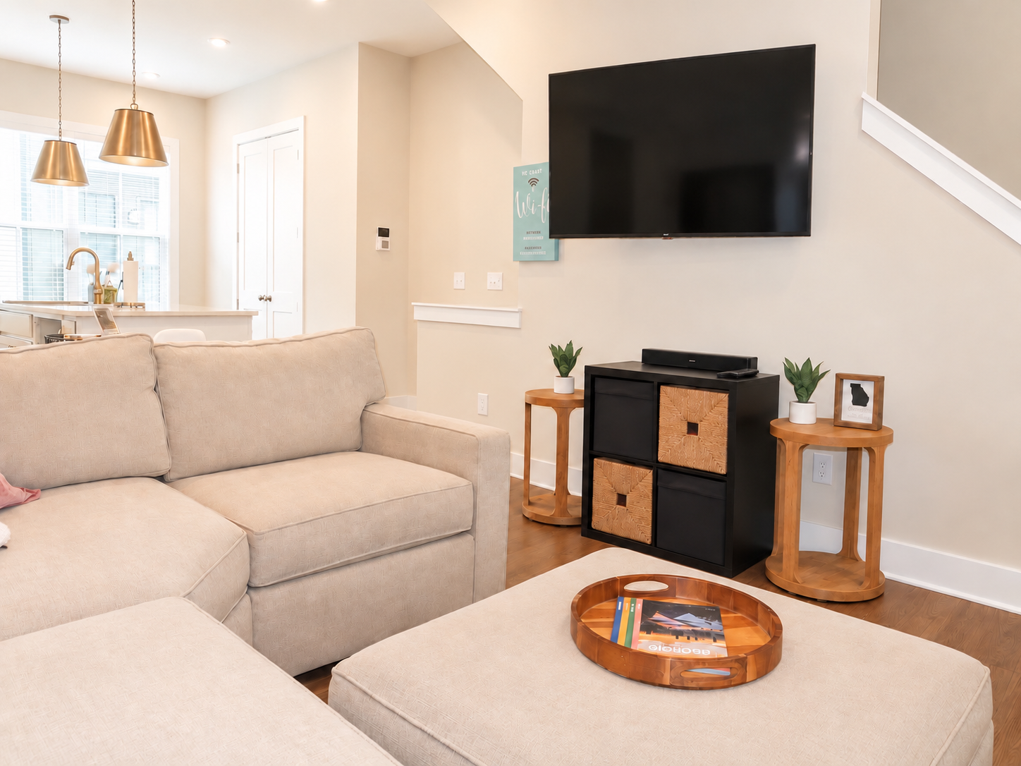 Modern 2BD/2BA Townhome Grant Park Area