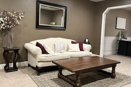 Bella, beautiful 5 bed w/ BBQ, game room, fire pit