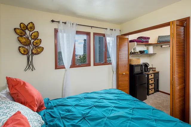3 Bed/3Bath Townhouse in Honolulu