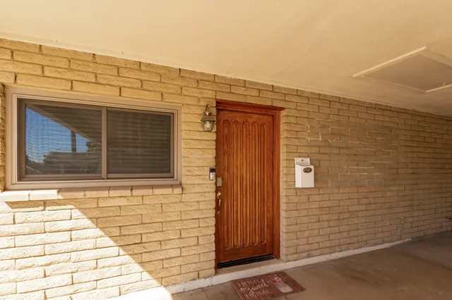 3 Bed 2 Bath Single Family Home with private pool