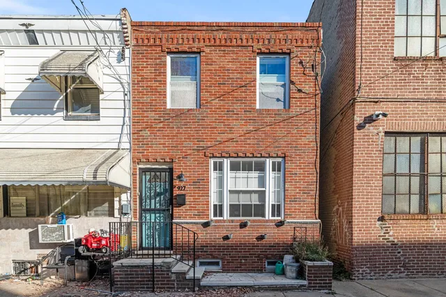 2BR/2.5BA Extended Stay *E Passyunk* w/ Roof Deck