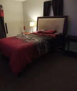 Spacious Room 4 Rent Professionals