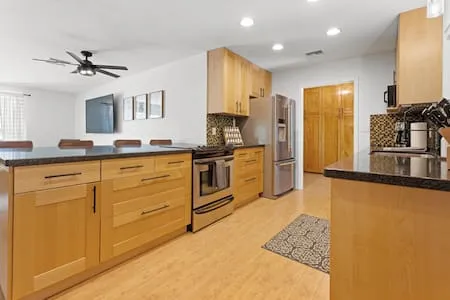 5bedroom Desert Getaway