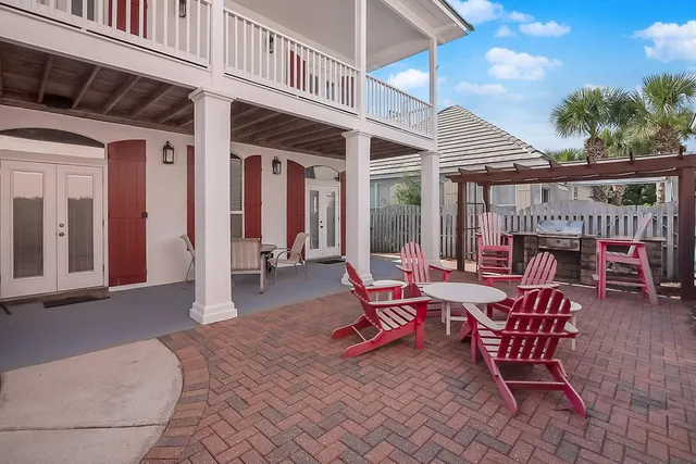 Seaside Bliss - 3BR Coastal Villa | Walk to Beach