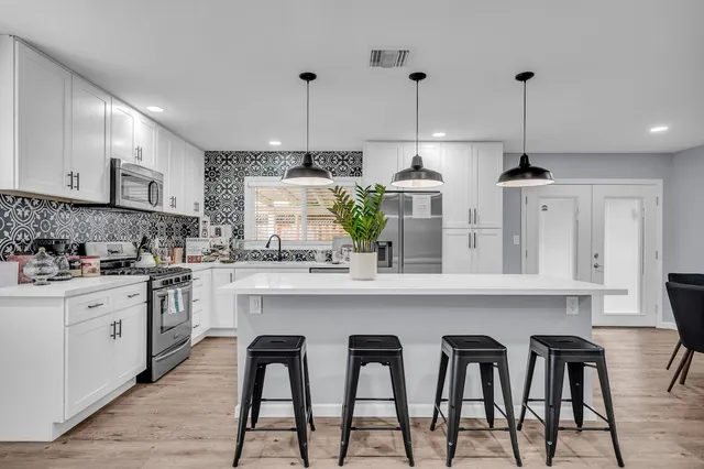 Cozy Villa Corporate Housing Simi Valley