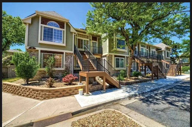 Newly Renovated Upper Level in Condo