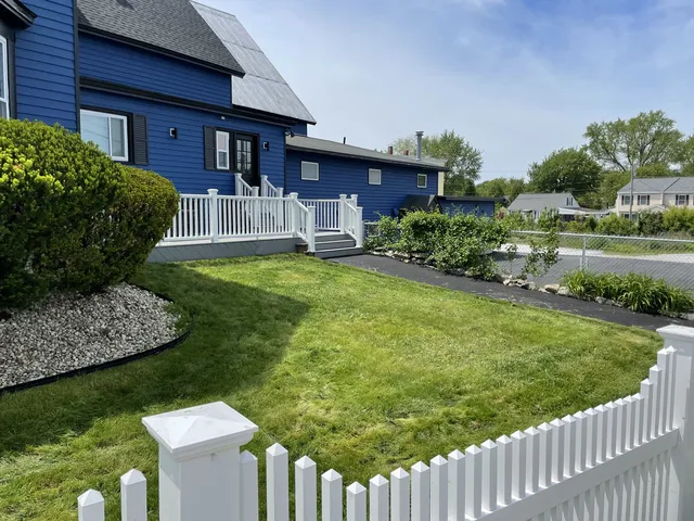 Newly renovated 2 Bed/1 Bath Apartment
