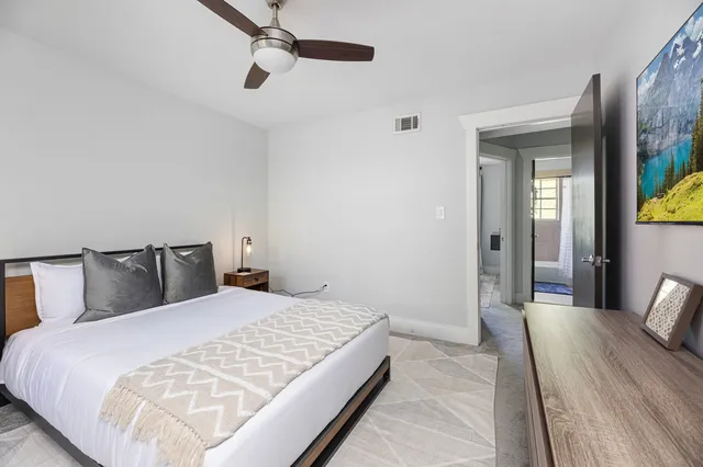 Lux 2 Bedroom Charlotte Apartment Close To Hospita