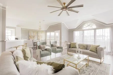 Relax in High Style - Gated Community