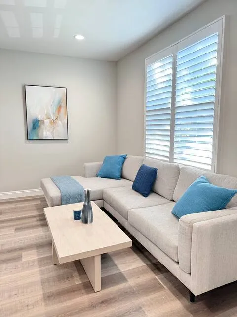 3 bedrooms House in Center of Irvine