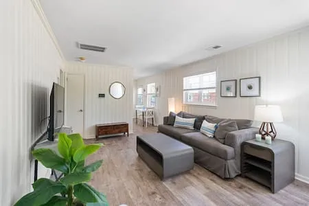 Cozy South Atlanta /East Point Mid-Century Cottage