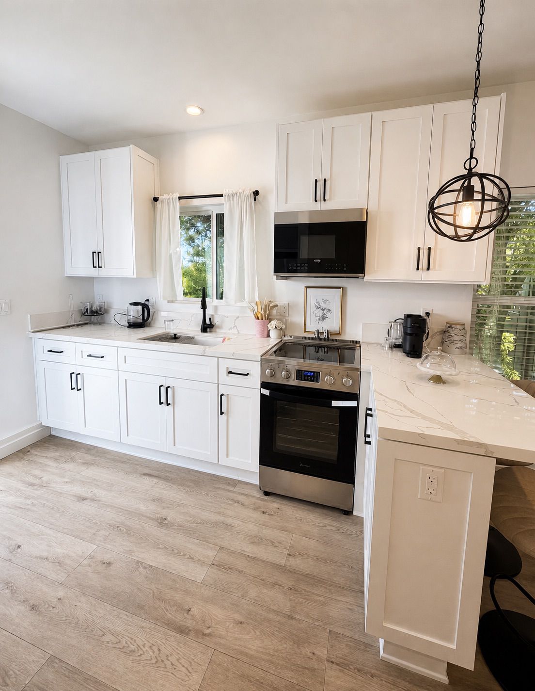 Dog-Friendly Furnished Studio
