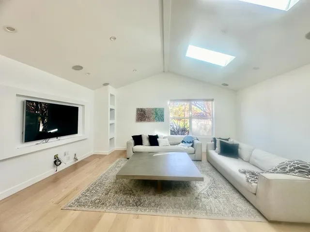 Beautiful Villa W/ Pool, Spa, & Outdoor Kitchen!