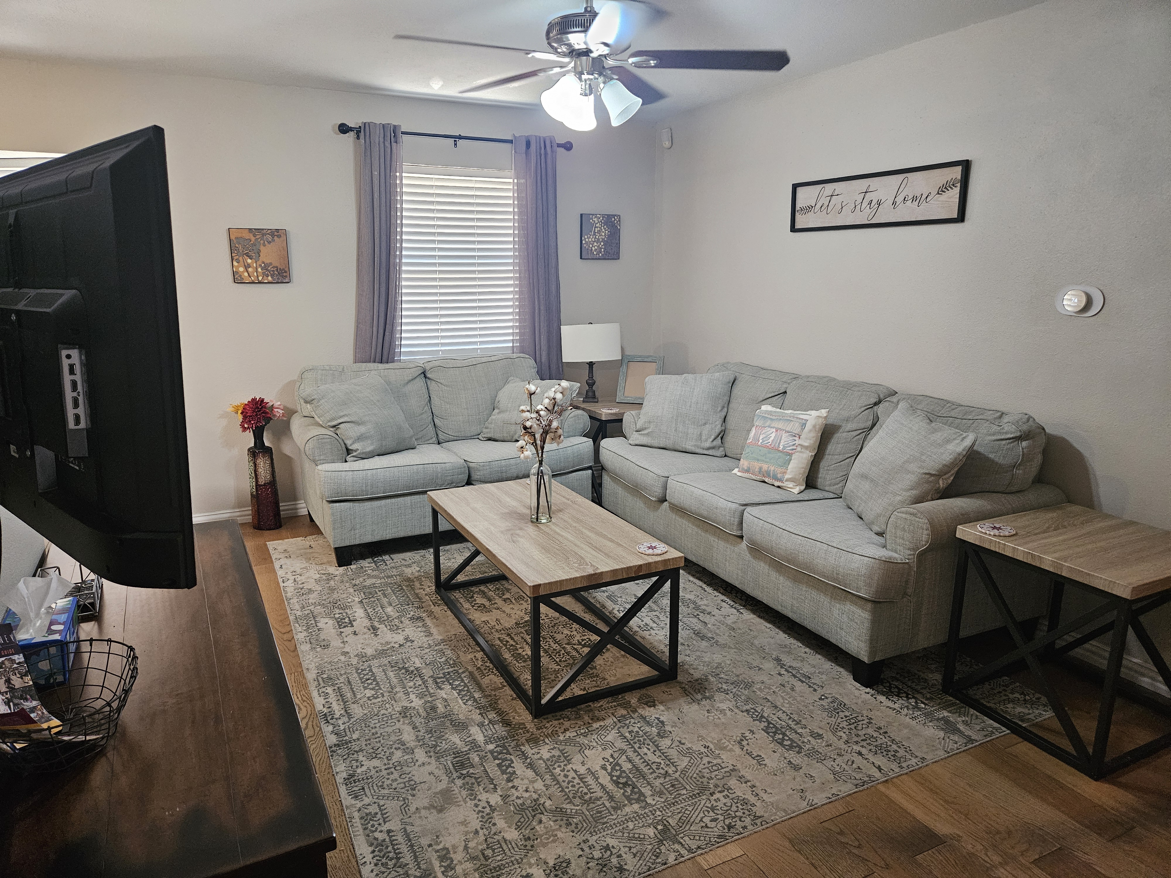 4 bedroom HomeAway Texas Rose with fenced yard