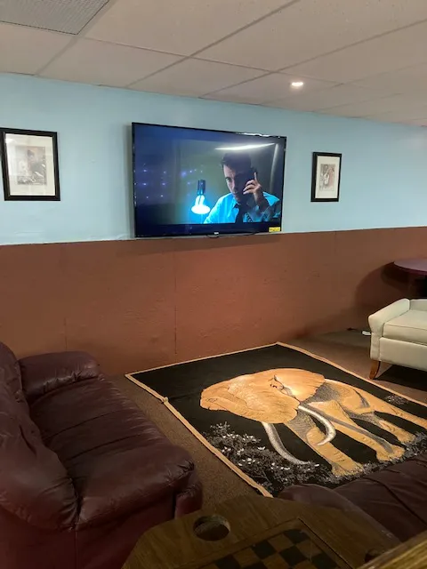 Pondview Basement Apartment