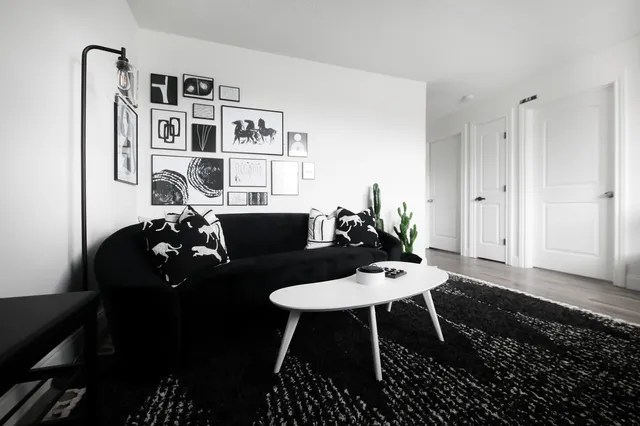 Modern Comfort in McFerrin Park, 2 BR