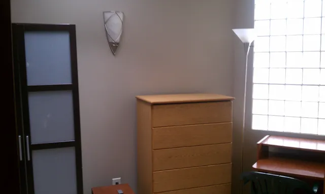 Furnished Bedroom Near Downtown Des Moines