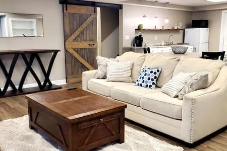 Cozy Large Studio Hideaway in a Peaceful Area