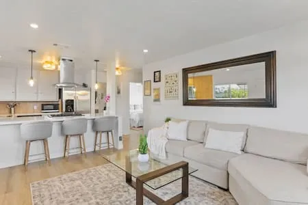 Updated Modern North Park Apt - Balcony - Pets OK