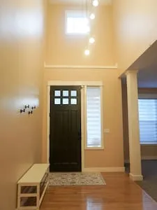 Spacious 5-BR Home in Bethany