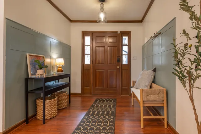 Spacious renovated home close to Trilith