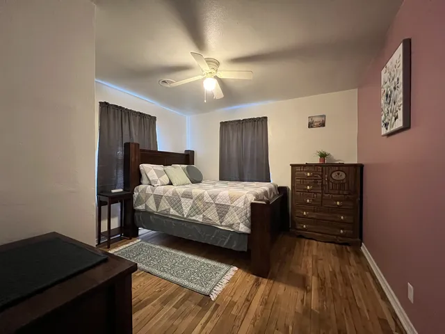 2 Bedroom 1 Bath Main Level Apartment in Triplex