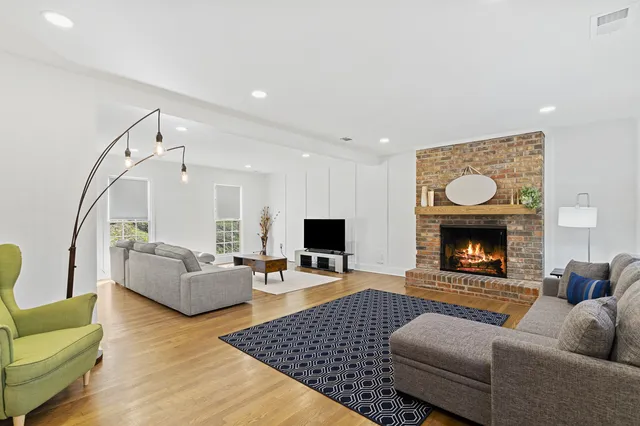 Luxury 5 Bedroom House in Brookhaven North Atlanta