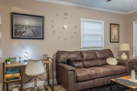 Fort Moore Cozy Oasis | Downtown Attractions!