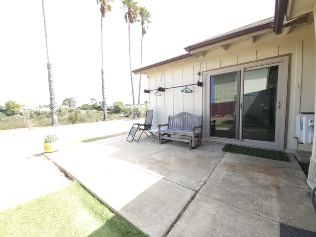 San Diego 3BD/1.75BA Home With Canyon & City Views