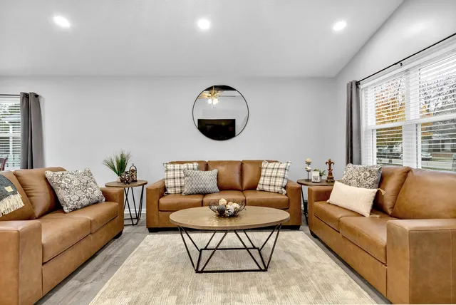 Sweet Retreat in Northwest Columbus!