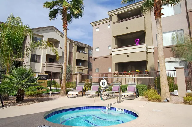 North Phoenix 2bd / 2bth 1000 sqf Condo