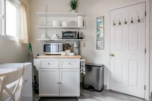 Cozy Studio / Fast WiFi /10 Minutes from Beach