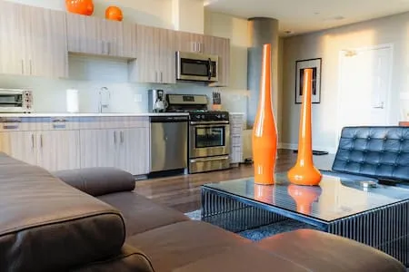 Sibley Square Luxury Penthouse