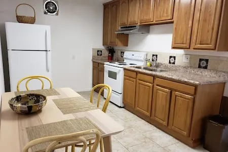 Peaceful 2 Bedroom Sanctuary -Easy Access to SF