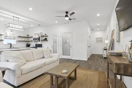 Vacation Rental in Old Town plus parking for RV