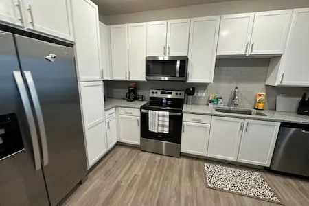 Stylish and Cozy Escape Ft Myers
