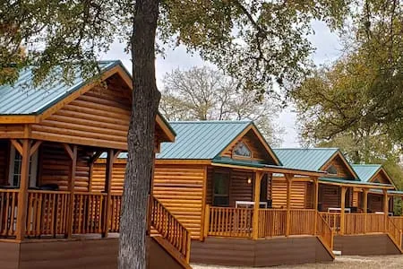 Relaxin Log Cabin in the Country #12