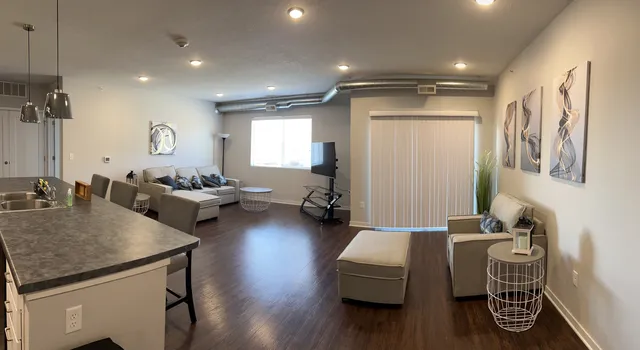 2 Bed/2 Bath Apartment, Des Moines, IA
