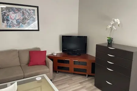 Premium Studio Apt * Corp Housing * Near Hospitals