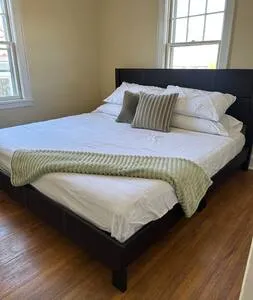 Close to St. Thomas, Macalester, St. Kate, & more!