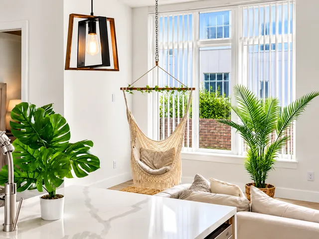 Dallas Cozy Oasis | Rooftop Retreat