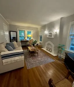 Cozy, Central Private Dallas Flat -Fast Internet