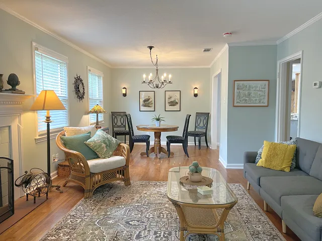 Spacious 2 Bedroom Apartment in Kensington Park