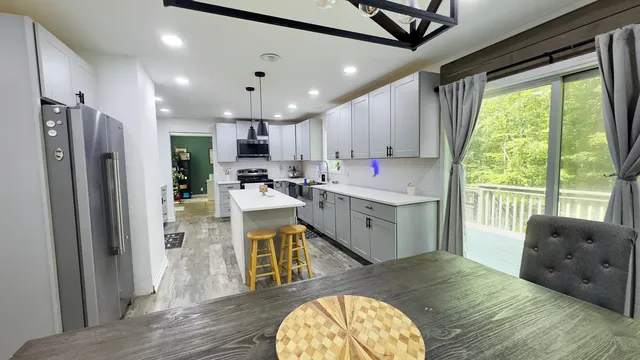 POCONO HOME