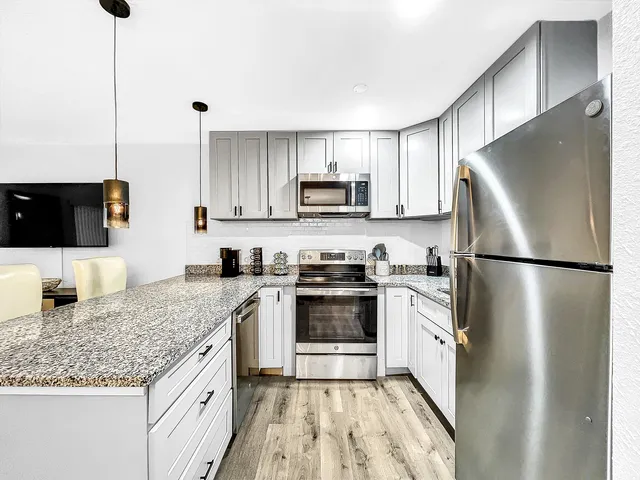 Modern Condo w/ Private Balcony + Pool