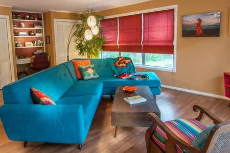 °KingBed°Pets°Backyard°BBQ°WD°20min2Beach°FastWiFi