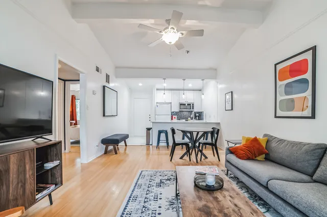 Take it easy in ATX - Spacious 2 Bed & 2 Bath