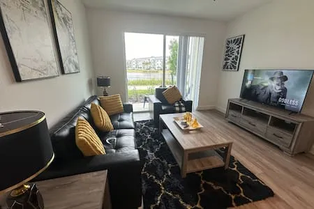 Sunny Fort Myers Retreat – 2BR